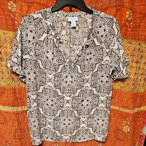 Liz Claiborne Black, Gokd and White Patterned Short Sleeve Blouse